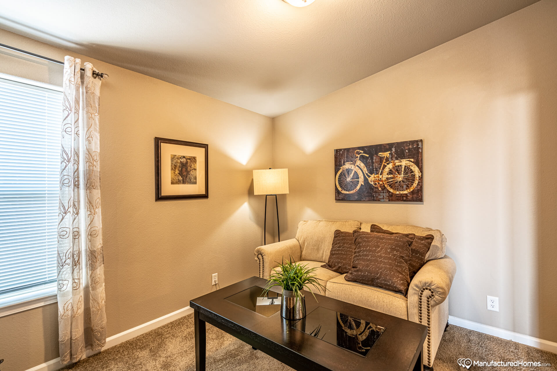 400 Series / The Metolius Cabin 2 HD28562A by Homes Direct